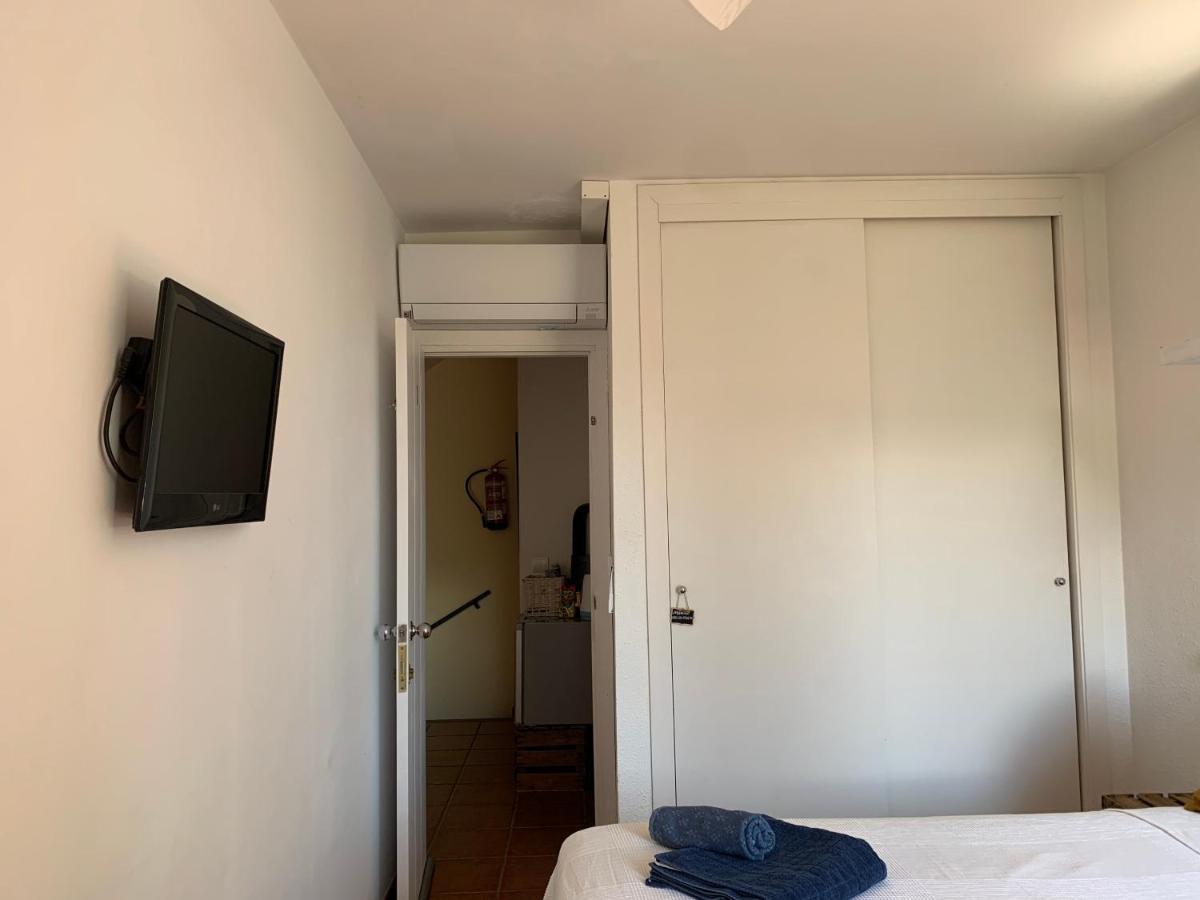 Centrica Con Aire Acondicionado Bano Privado Nevera Séjour chez l'habitant Cadaqués